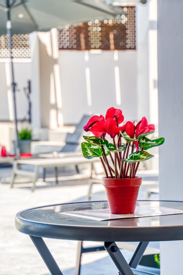 Antesia Coral Bay Resort By Ezoria Villas - Adults Only Εξωτερικό φωτογραφία